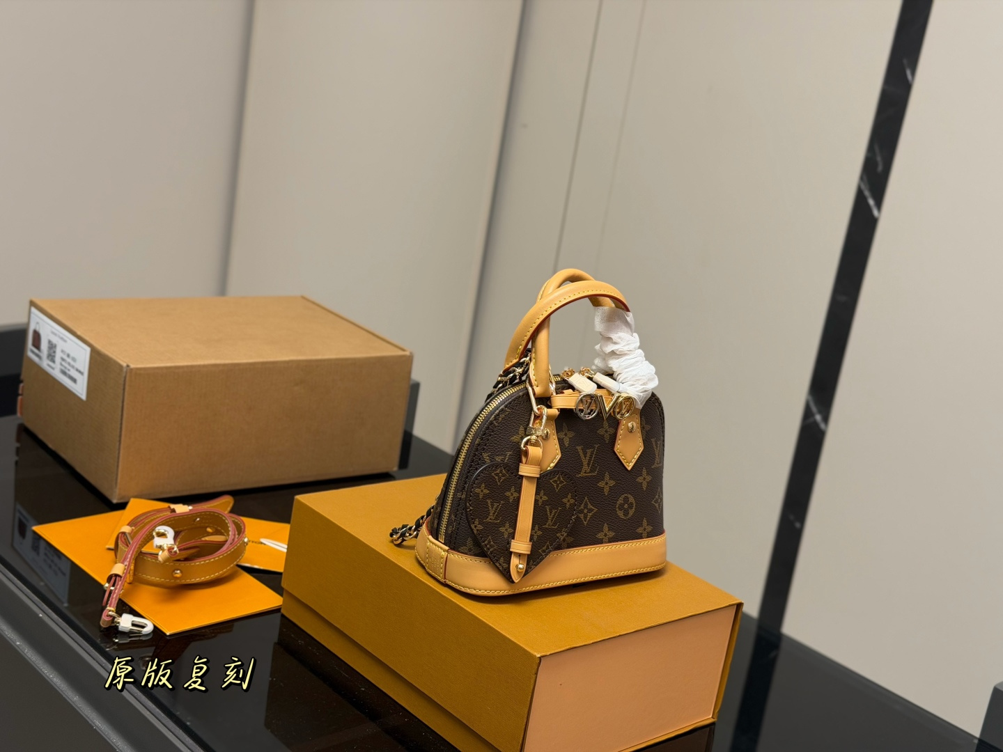 LV Monogram Handbag Crossbody 9
